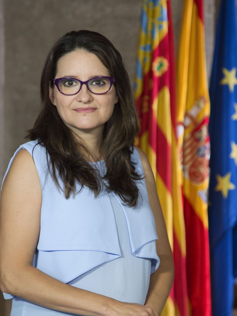 H._Monica_Oltra_
