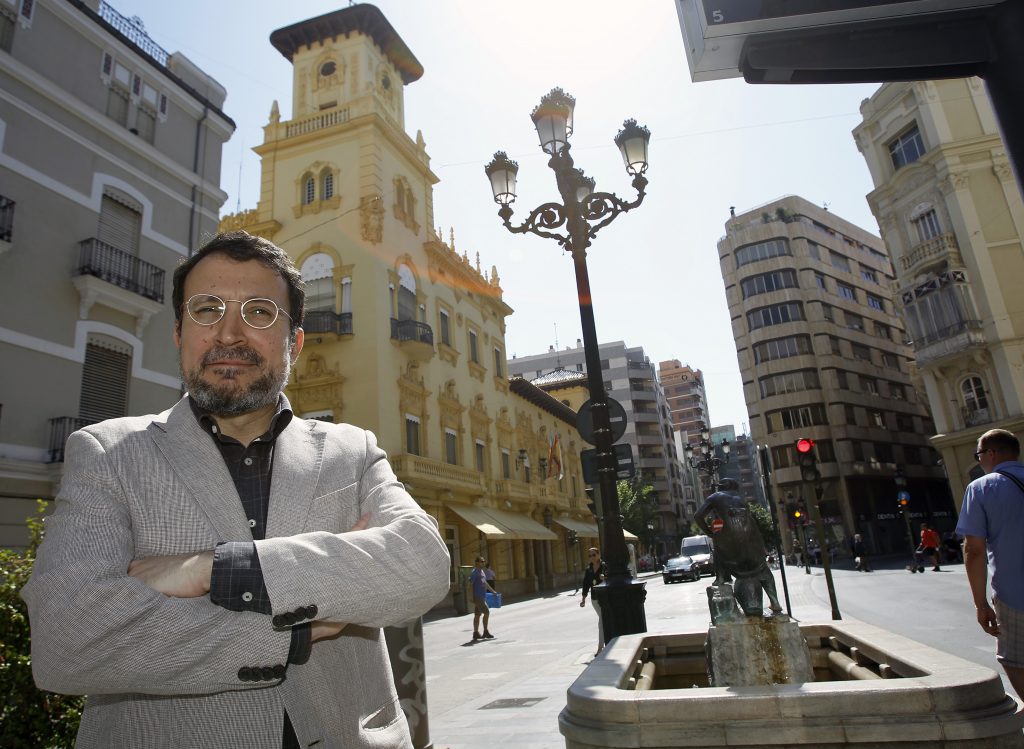 Francisco Nomdedeu en el Real Casino Antiguo de Castellón. Foto © Eugenio Torres